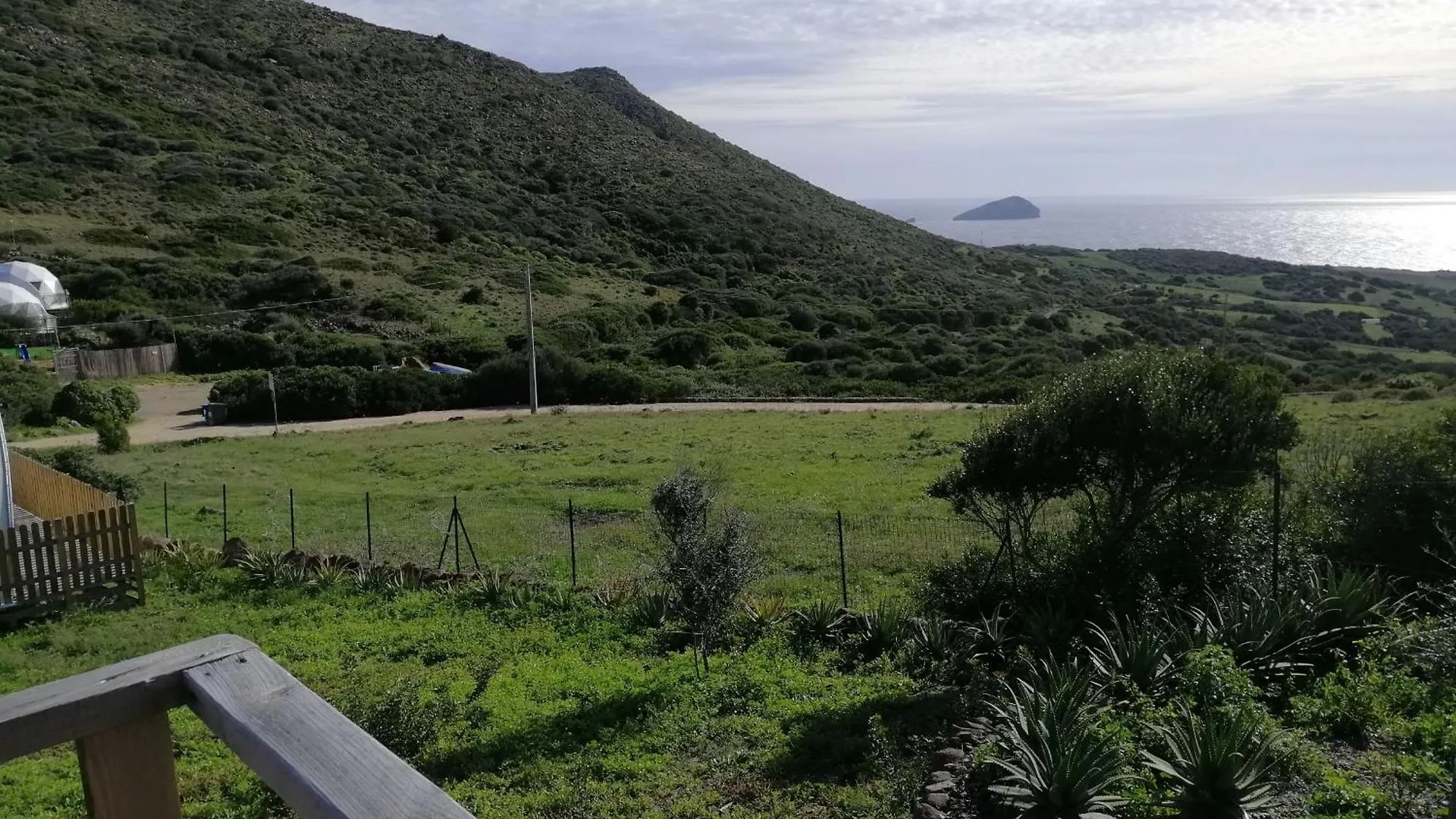 Agriturismo Glamping Erbe Matte SantʼAntìoco Bauernhof