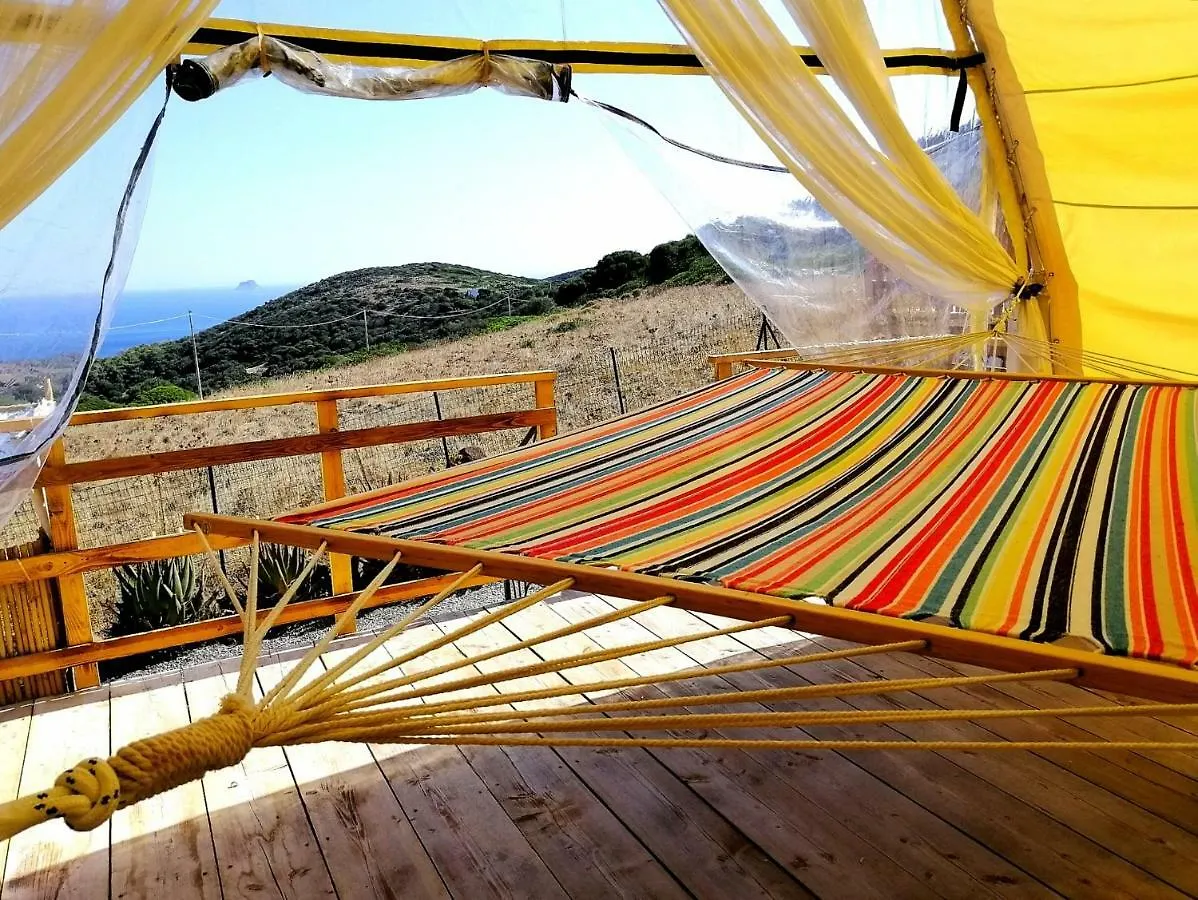 Agriturismo Glamping Erbe Matte SantʼAntìoco 0*,  Włochy